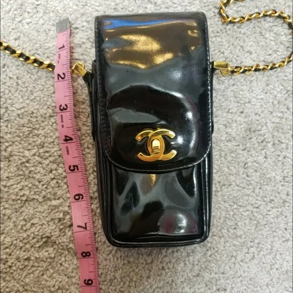 Chanel Phone Holder Crossbody Bag Purse Vintage Patent Leather - Picture 16 of 17